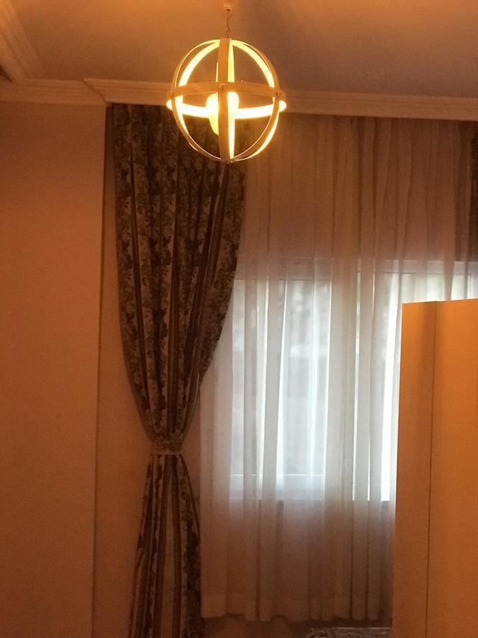 בורדור Salda Lake Hotel מראה חיצוני תמונה