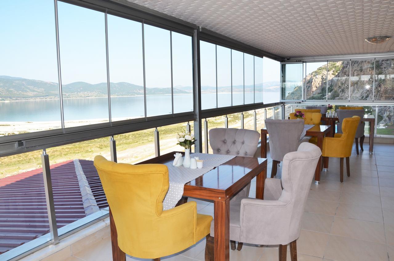 בורדור Salda Lake Hotel מראה חיצוני תמונה